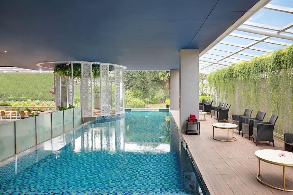Mercure Bandung Nexa Supratman Екстер'єр фото