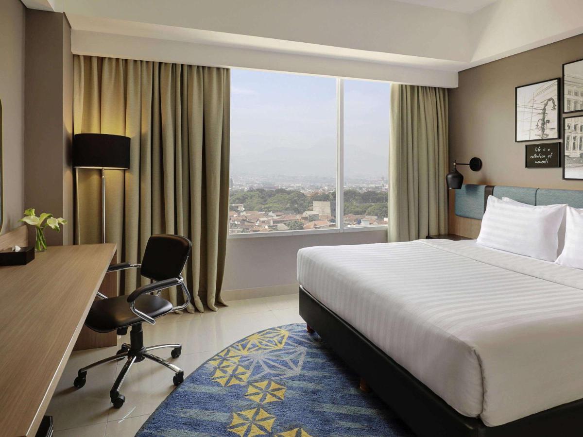 Mercure Bandung Nexa Supratman Екстер'єр фото