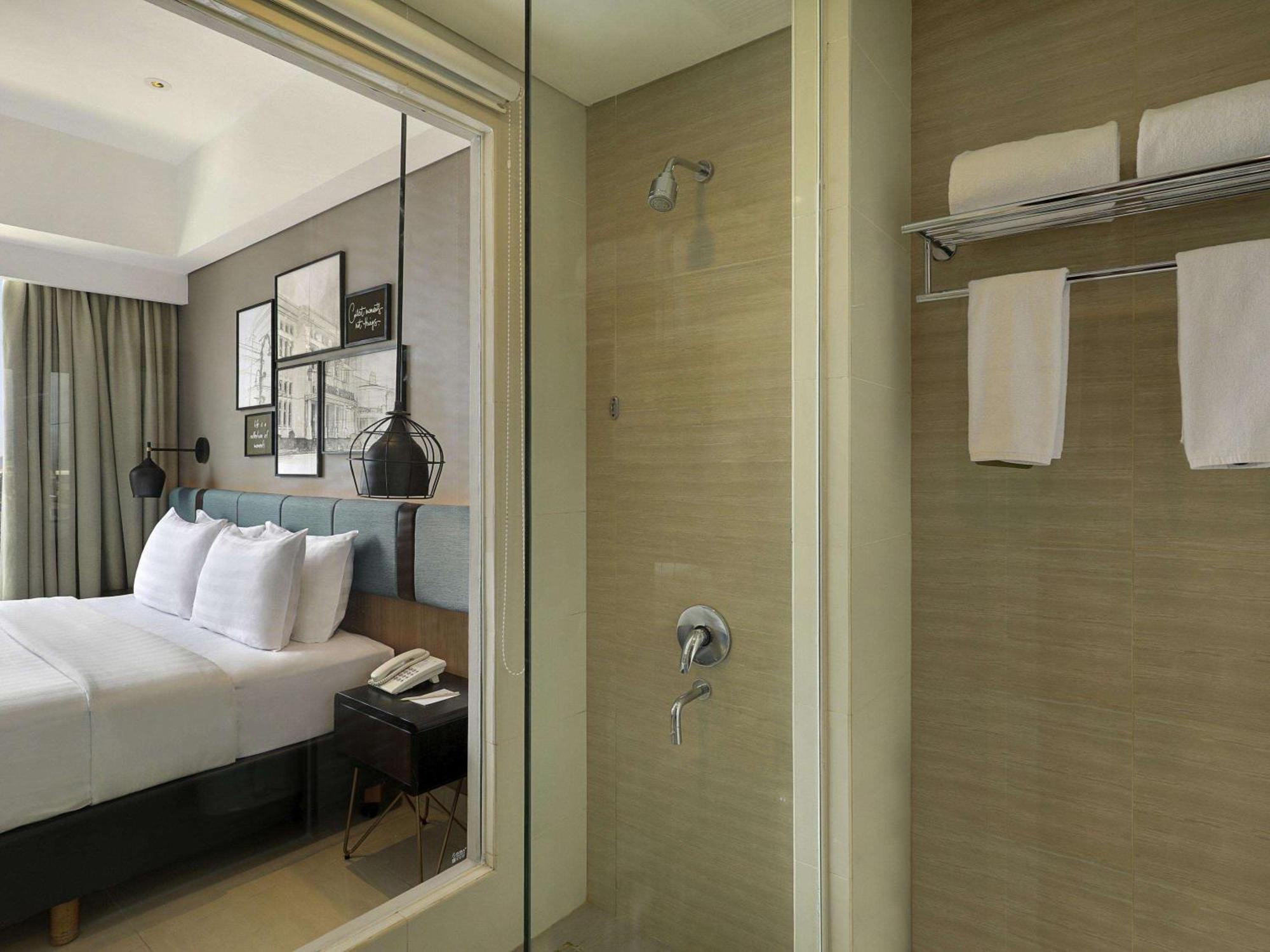 Mercure Bandung Nexa Supratman Екстер'єр фото