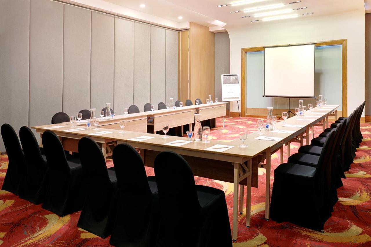 Mercure Bandung Nexa Supratman Екстер'єр фото